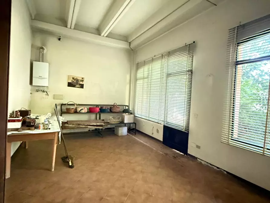 Immagine 11 di Casa indipendente in vendita  a Mantova