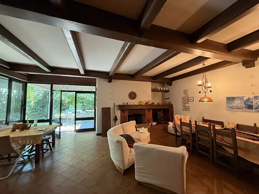 Immagine 6 di Casa indipendente in vendita  a Mantova