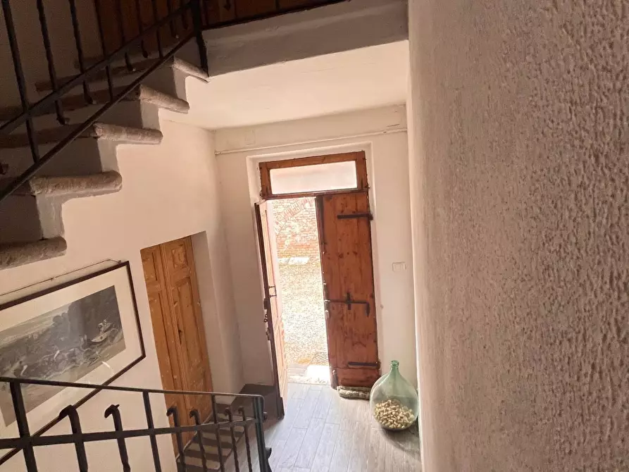 Immagine 12 di Appartamento in vendita  a Mantova