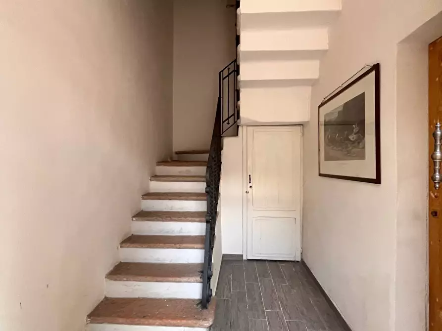 Immagine 13 di Appartamento in vendita  a Mantova