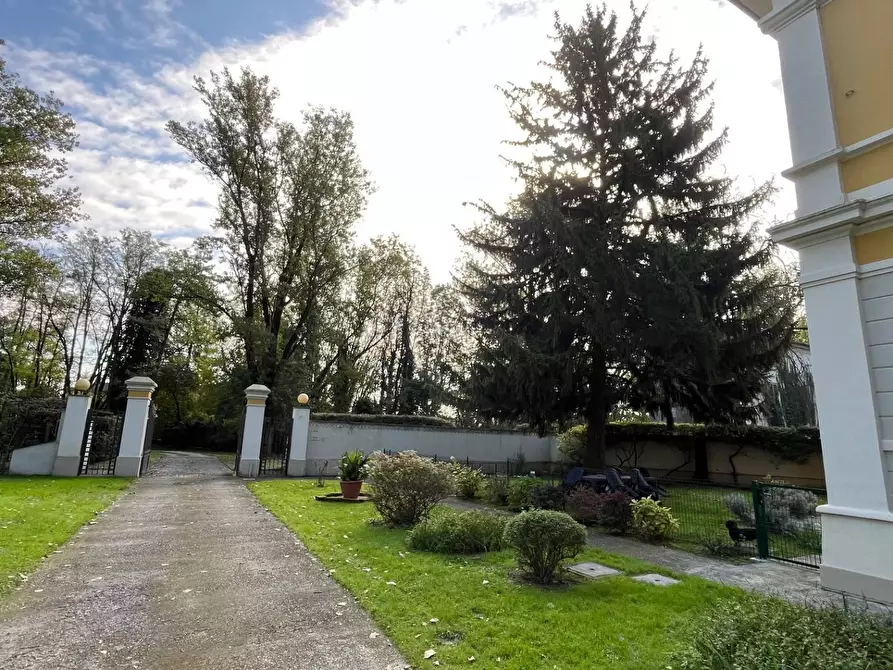 Immagine 3 di Casa indipendente in affitto  a Mantova