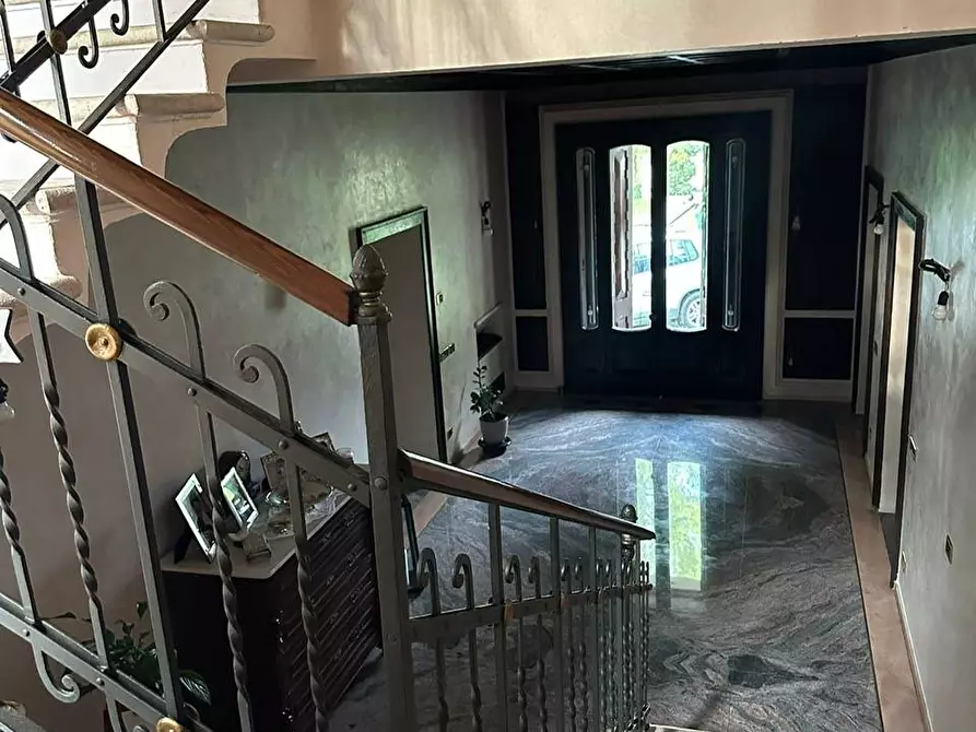 Immagine 45 di Casa indipendente in affitto  a Mantova