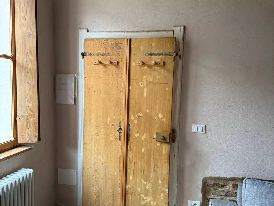 Immagine 11 di Appartamento in vendita  a Mantova