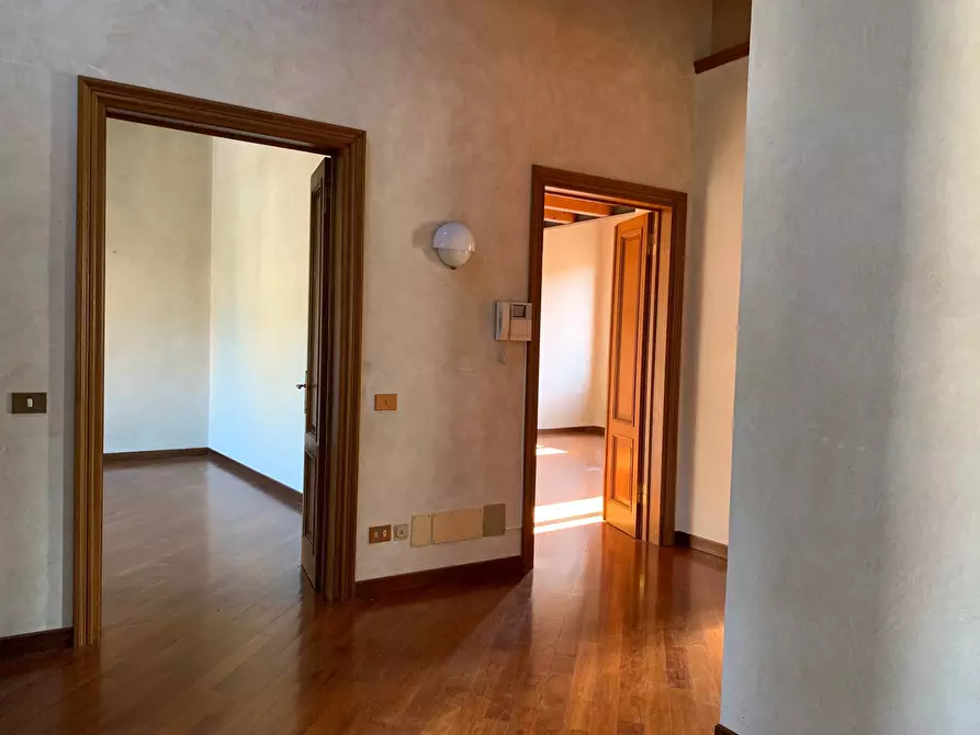 Immagine 18 di Casa indipendente in vendita  a Mantova