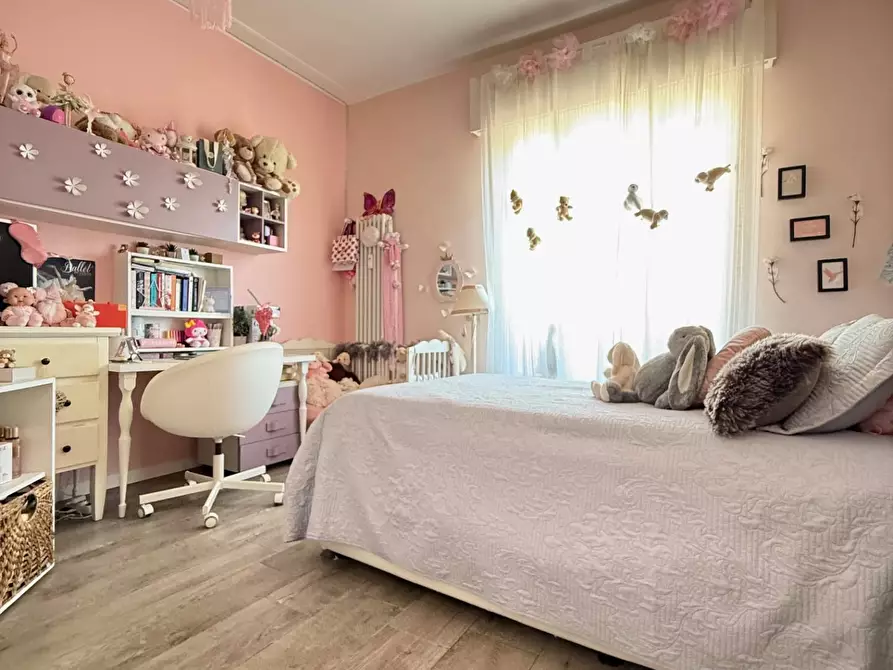 Immagine 18 di Appartamento in vendita  a Mantova