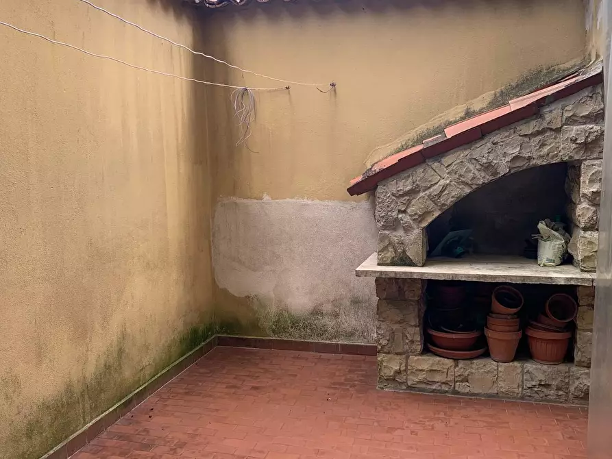 Immagine 8 di Appartamento in vendita  a Mantova