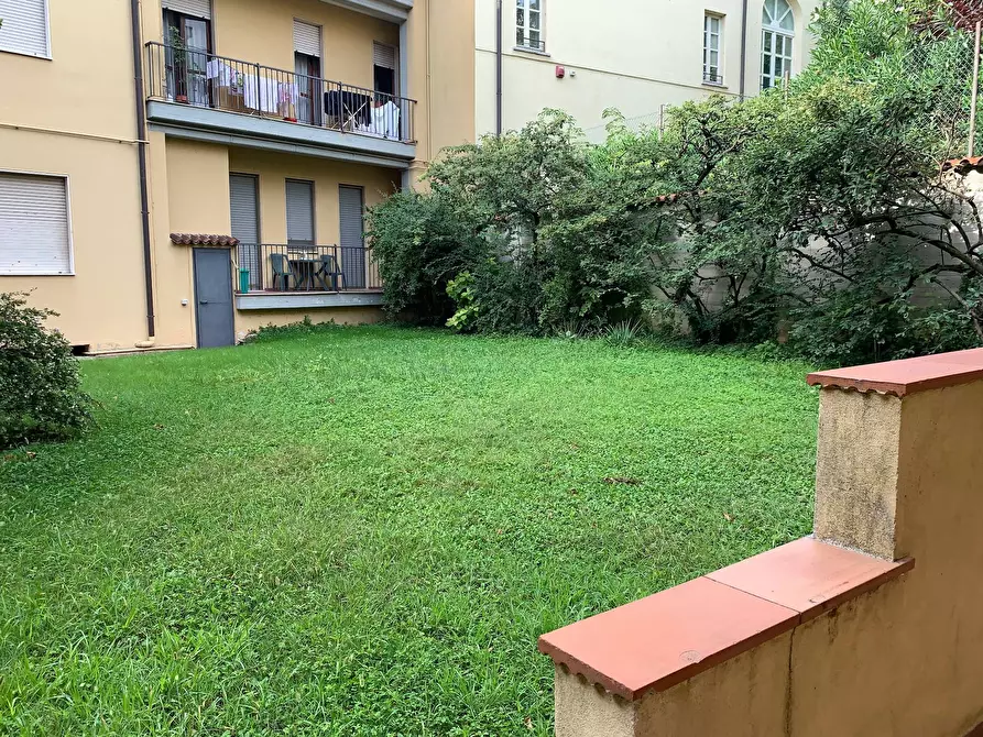 Immagine 15 di Appartamento in vendita  a Mantova