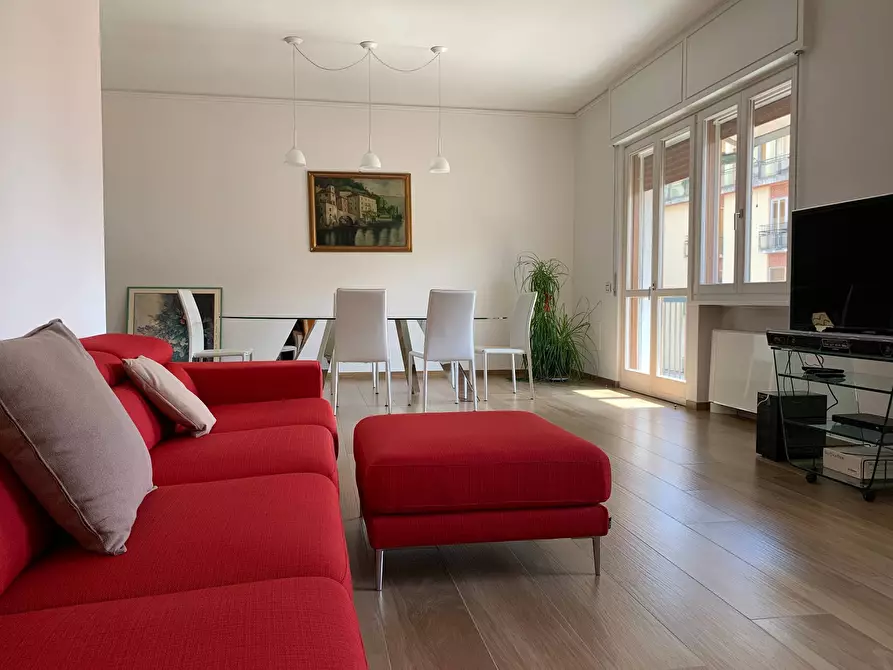 Immagine 1 di Appartamento in vendita  a Mantova