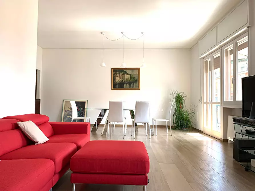 Immagine 5 di Appartamento in vendita  a Mantova