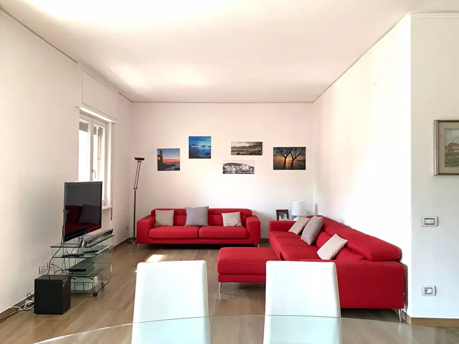 Immagine 8 di Appartamento in vendita  a Mantova