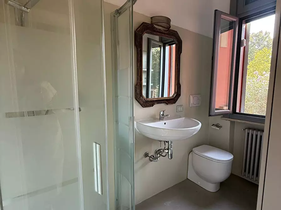 Immagine 20 di Casa indipendente in affitto  a Mantova