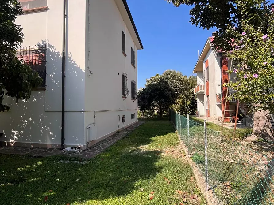 Immagine 4 di Casa semindipendente in vendita  a Villimpenta