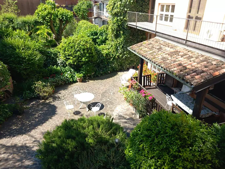 Immagine 18 di Villa in vendita  a Mantova