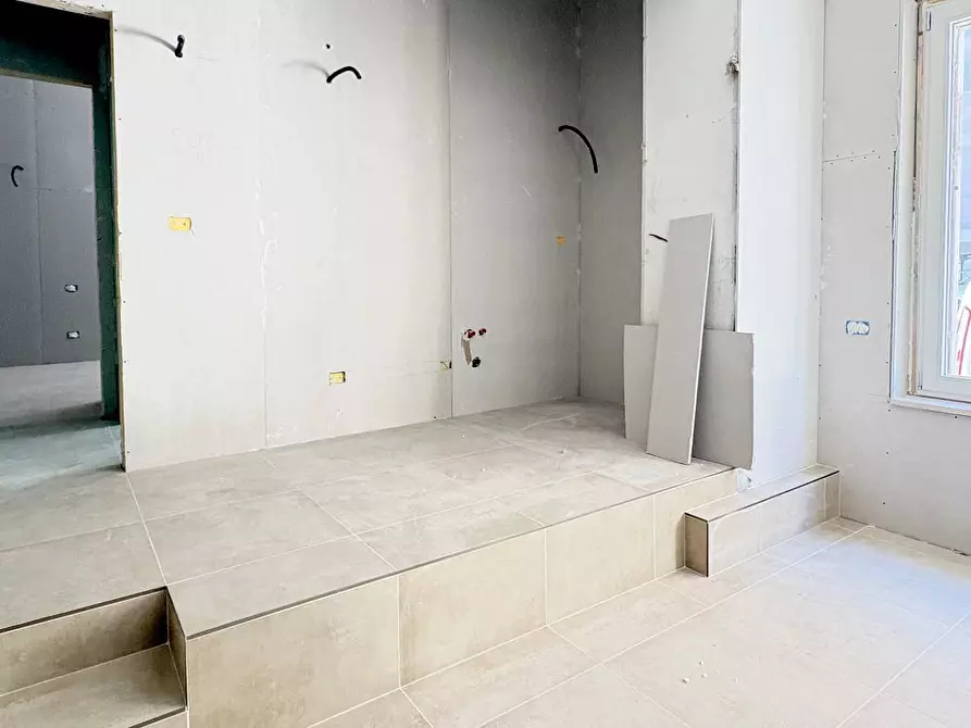 Immagine 4 di Appartamento in vendita  a Mantova