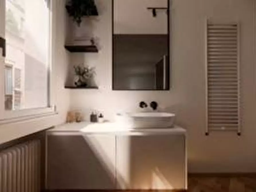 Immagine 8 di Appartamento in vendita  a Mantova