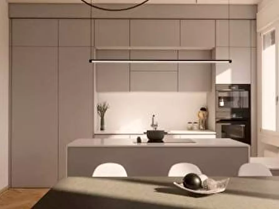 Immagine 2 di Appartamento in vendita  a Mantova