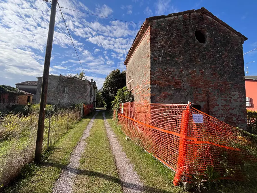 Immagine 4 di Agriturismo in vendita  a San Benedetto Po