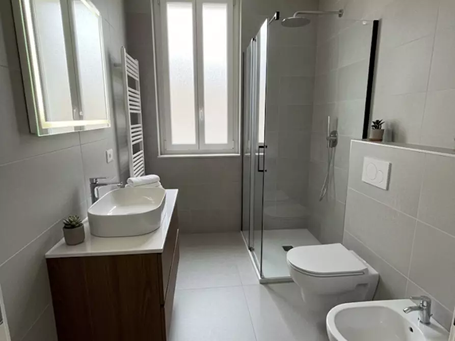 Immagine 20 di Casa indipendente in vendita  a Mantova