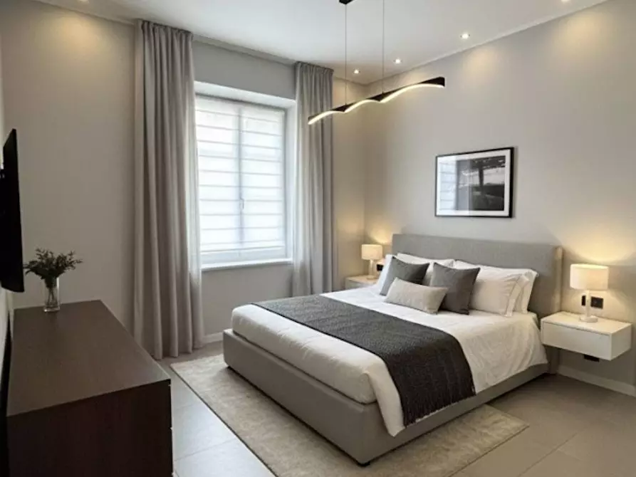 Immagine 16 di Casa indipendente in vendita  a Mantova