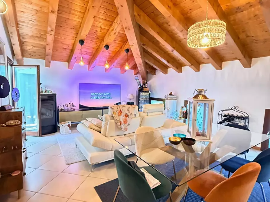 Immagine 5 di Appartamento in affitto  a Mantova