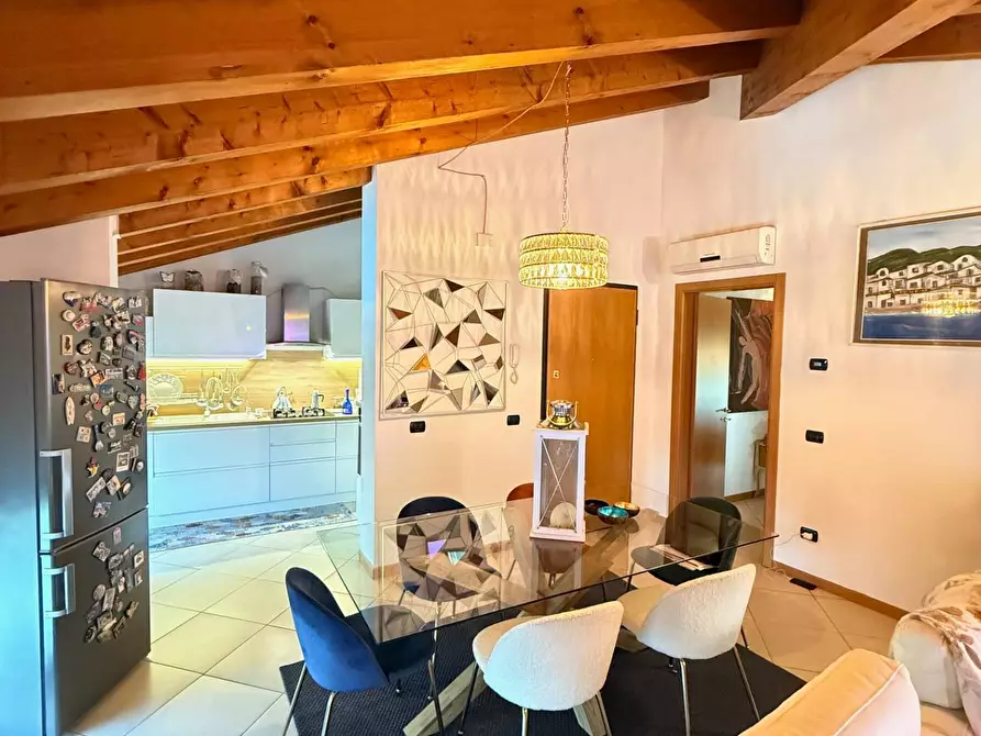 Immagine 6 di Appartamento in affitto  a Mantova