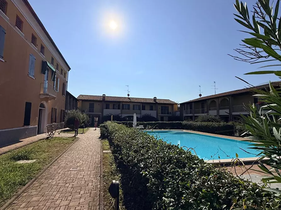 Immagine 19 di Appartamento in affitto  a Mantova