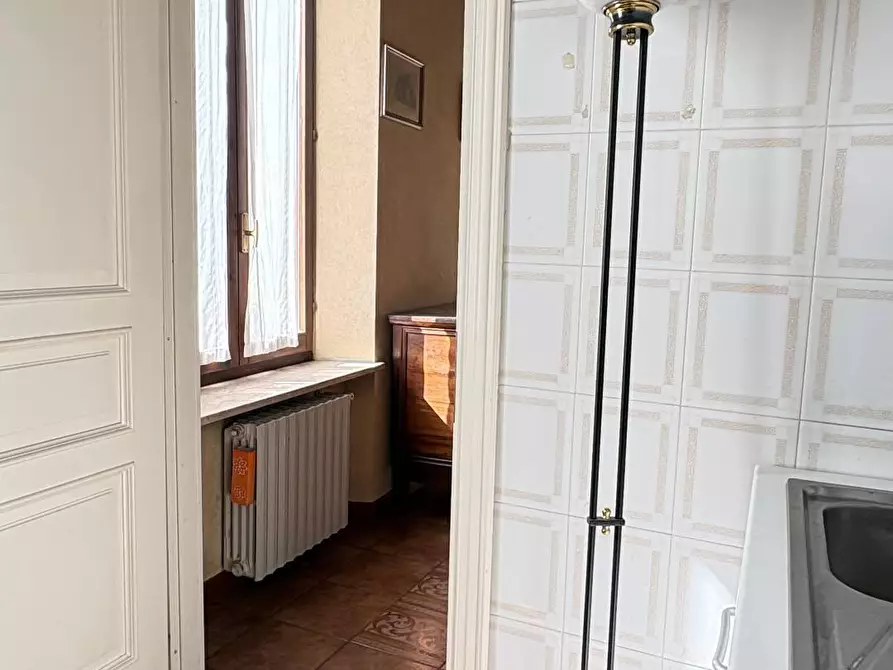 Immagine 6 di Appartamento in vendita  a Mantova