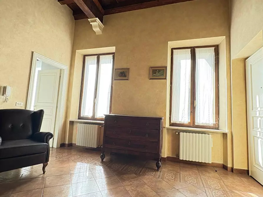 Immagine 4 di Appartamento in vendita  a Mantova