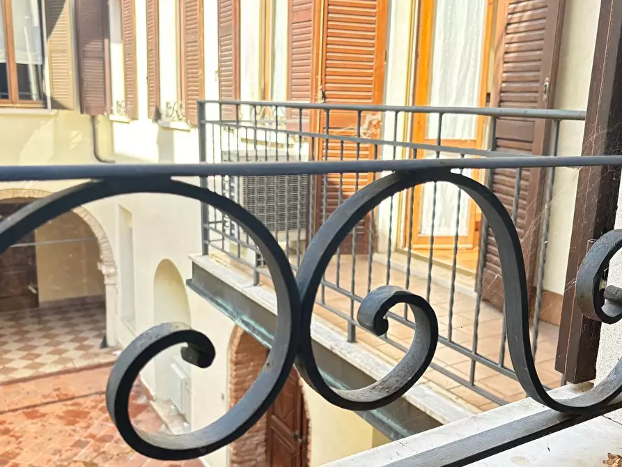 Immagine 19 di Appartamento in vendita  a Mantova