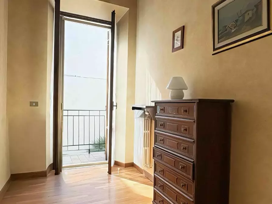 Immagine 10 di Appartamento in vendita  a Mantova