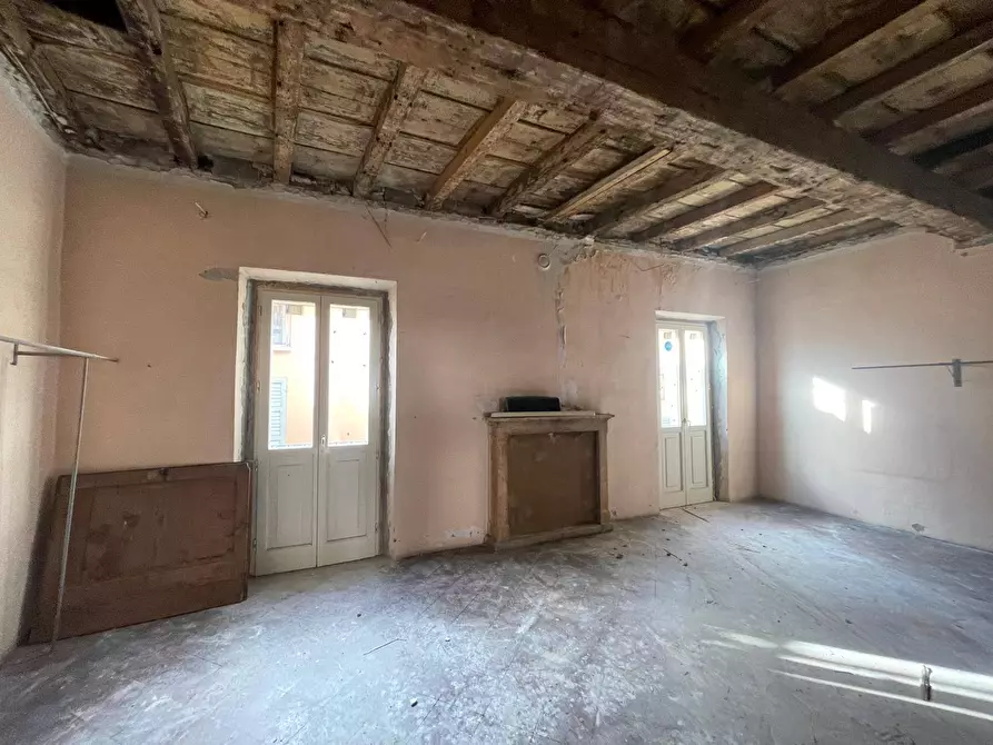 Immagine 8 di Appartamento in vendita  a Mantova