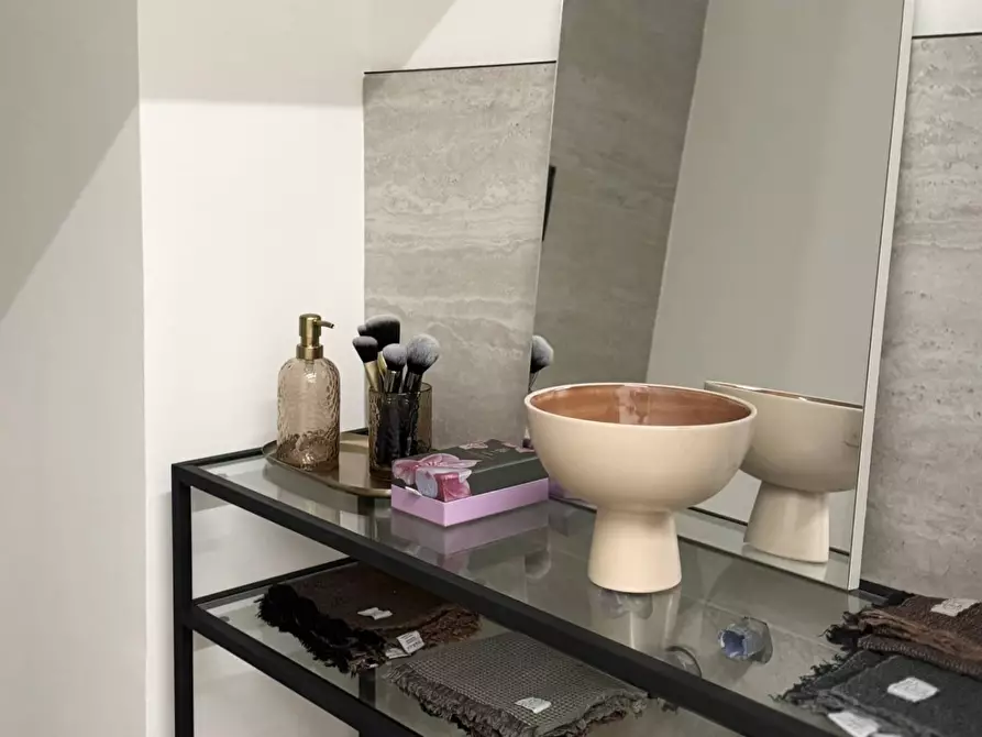 Immagine 12 di Appartamento in vendita  a Mantova