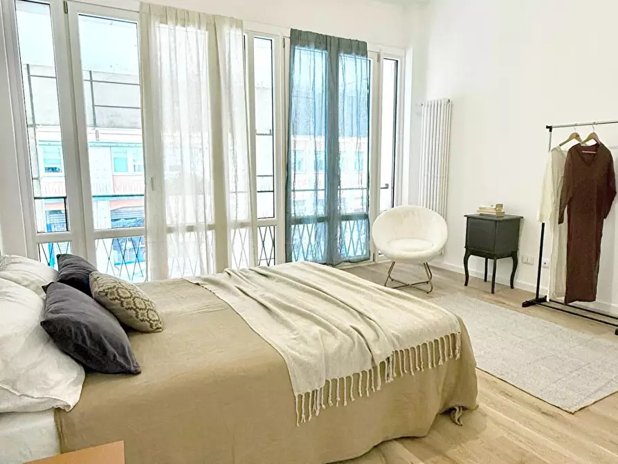 Immagine 21 di Appartamento in vendita  a Mantova