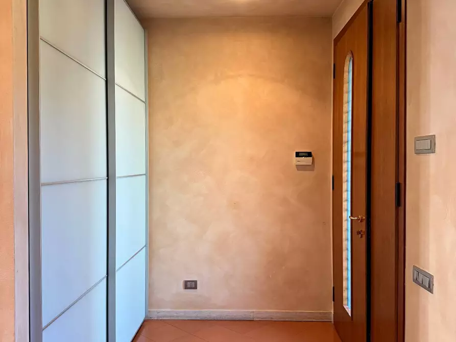 Immagine 10 di Villa in vendita  a Volta Mantovana