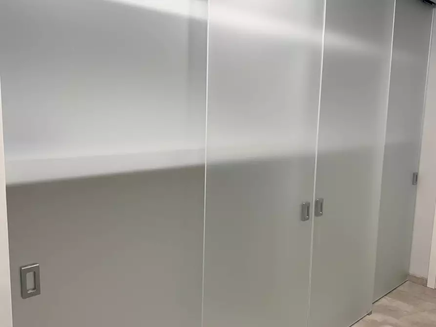 Immagine 8 di Camera in affitto  a Mantova