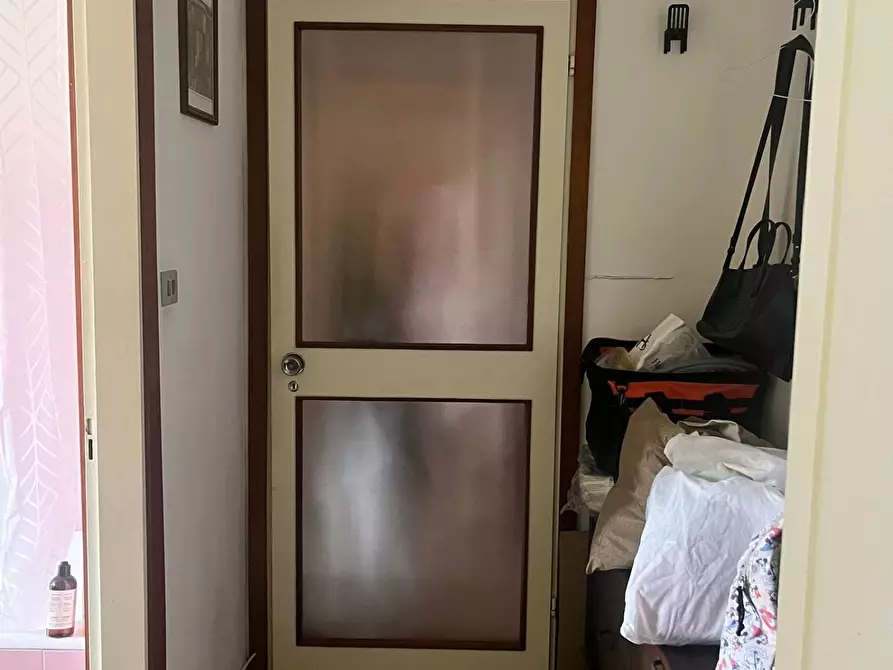 Immagine 11 di Appartamento in vendita  a Mantova