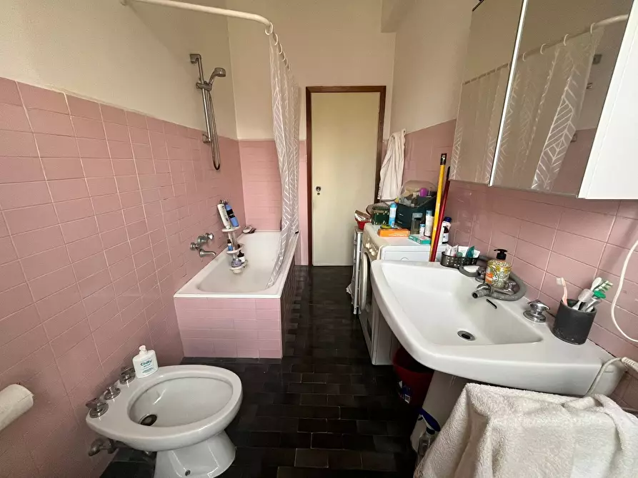 Immagine 14 di Appartamento in vendita  a Mantova