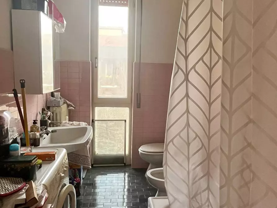 Immagine 13 di Appartamento in vendita  a Mantova