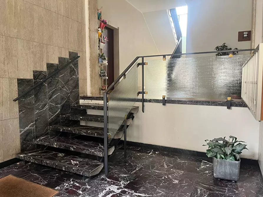 Immagine 21 di Appartamento in vendita  a Mantova