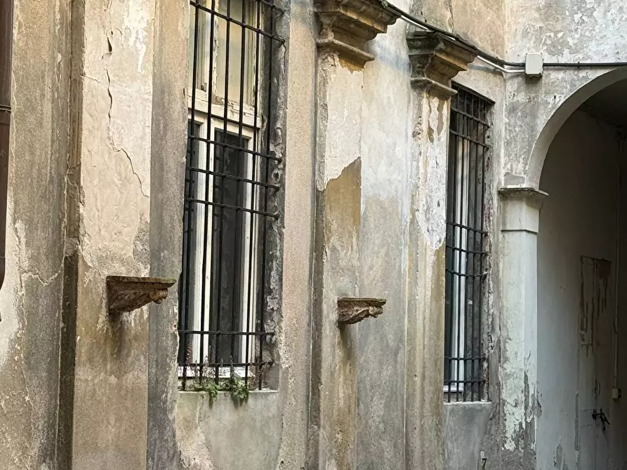 Immagine 34 di Casa indipendente in vendita  a Mantova