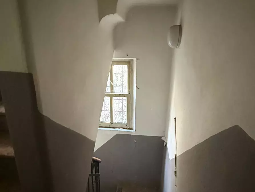 Immagine 46 di Casa indipendente in vendita  a Mantova