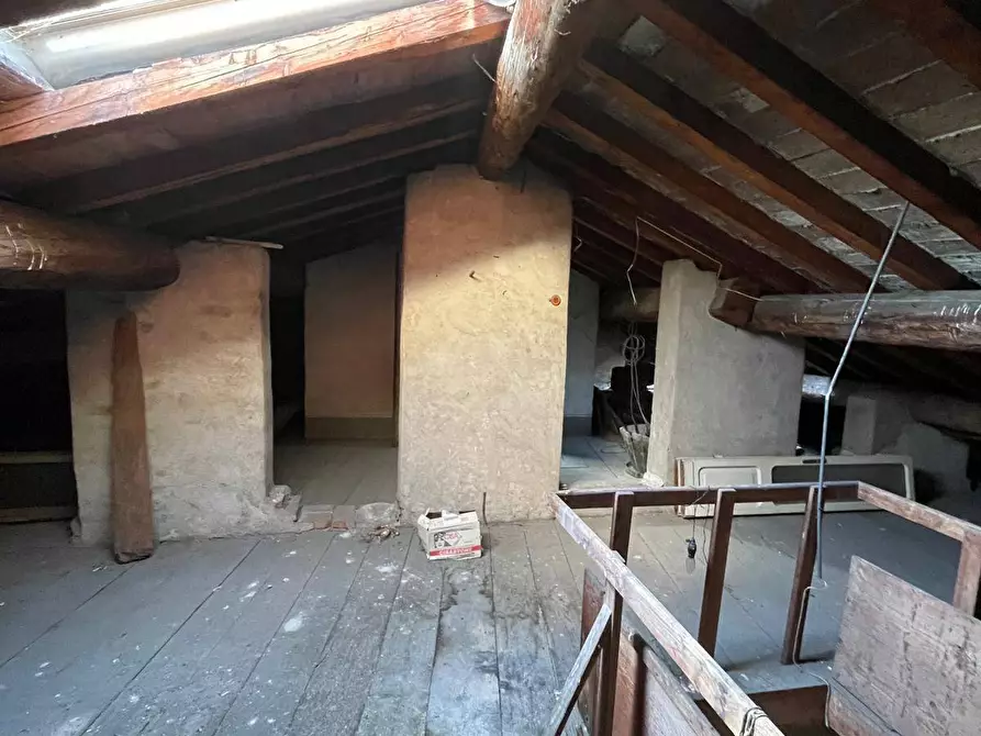 Immagine 19 di Appartamento in vendita  a Mantova