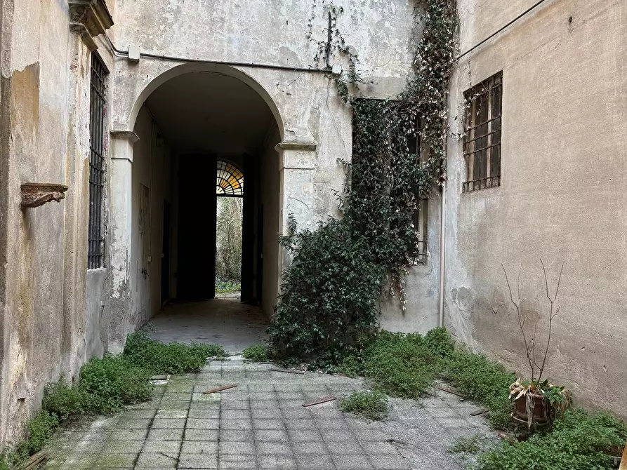 Immagine 5 di Appartamento in vendita  a Mantova