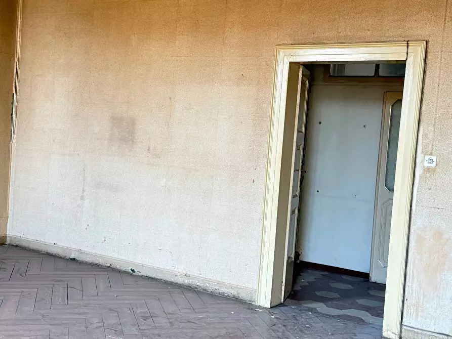 Immagine 11 di Appartamento in vendita  a Mantova