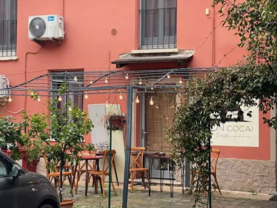 Immagine 4 di Casa indipendente in vendita  a Mantova