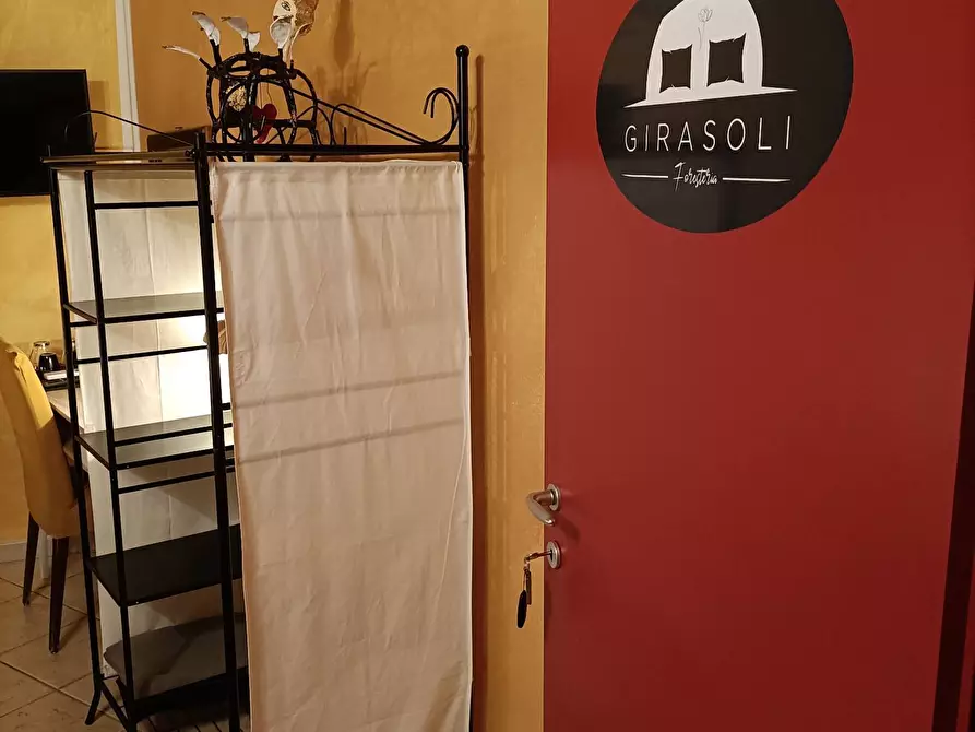 Immagine 30 di Casa indipendente in vendita  a Mantova