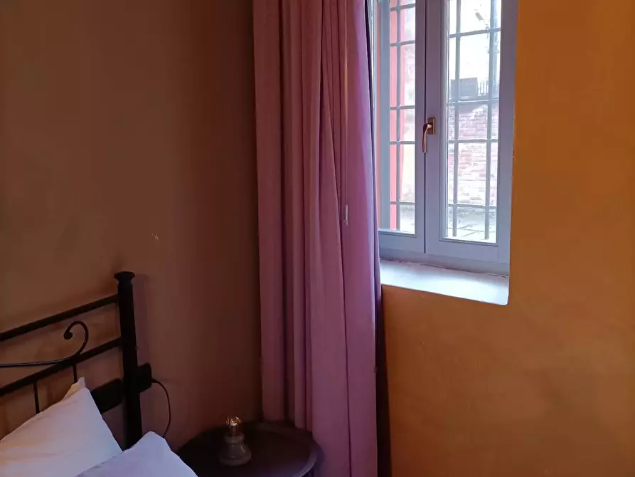 Immagine 38 di Casa indipendente in vendita  a Mantova