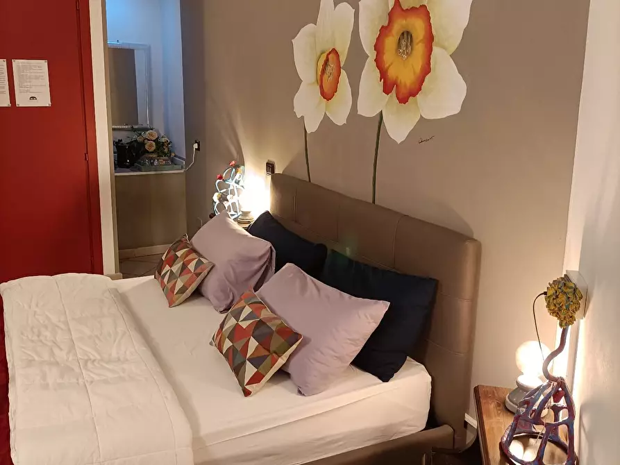 Immagine 65 di Casa indipendente in vendita  a Mantova