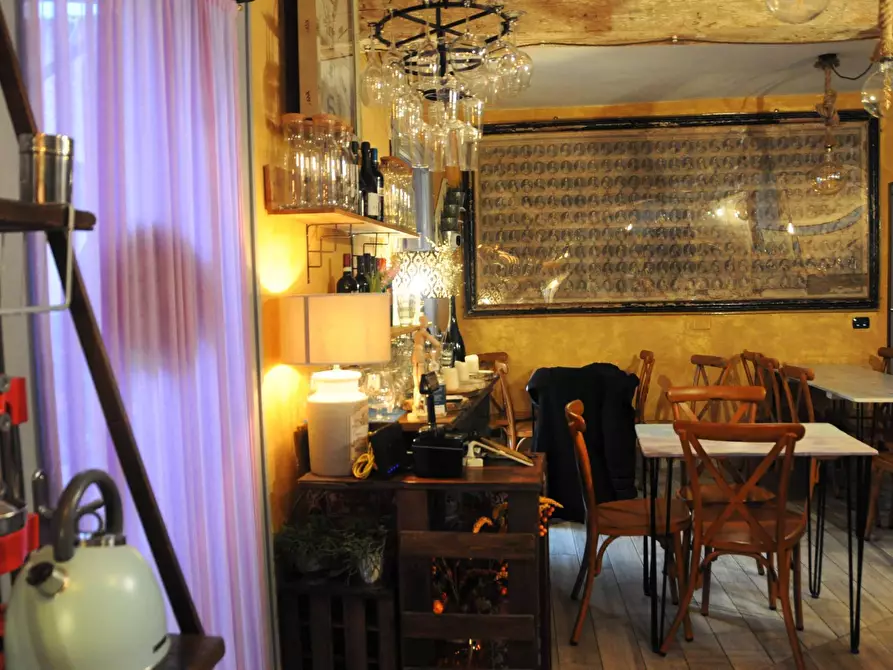 Immagine 8 di Casa indipendente in vendita  a Mantova