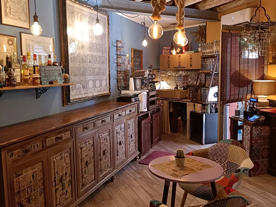 Immagine 80 di Casa indipendente in vendita  a Mantova